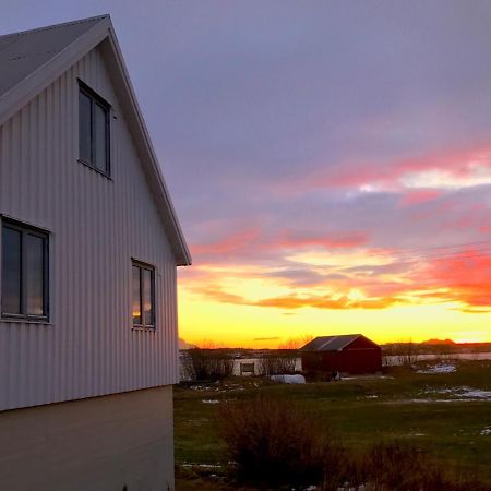 Salmon Lodge Lofoten Лекнес Екстер'єр фото